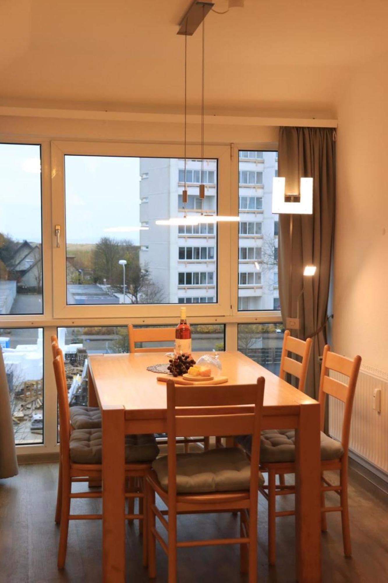 Ferienwohnung Mit Seeblick Und Schwimmbadnutzung In Cuxhaven Luaran gambar